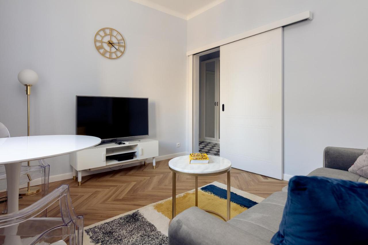 Metro Politechnika Cosy Apartment Warschau Exterior foto